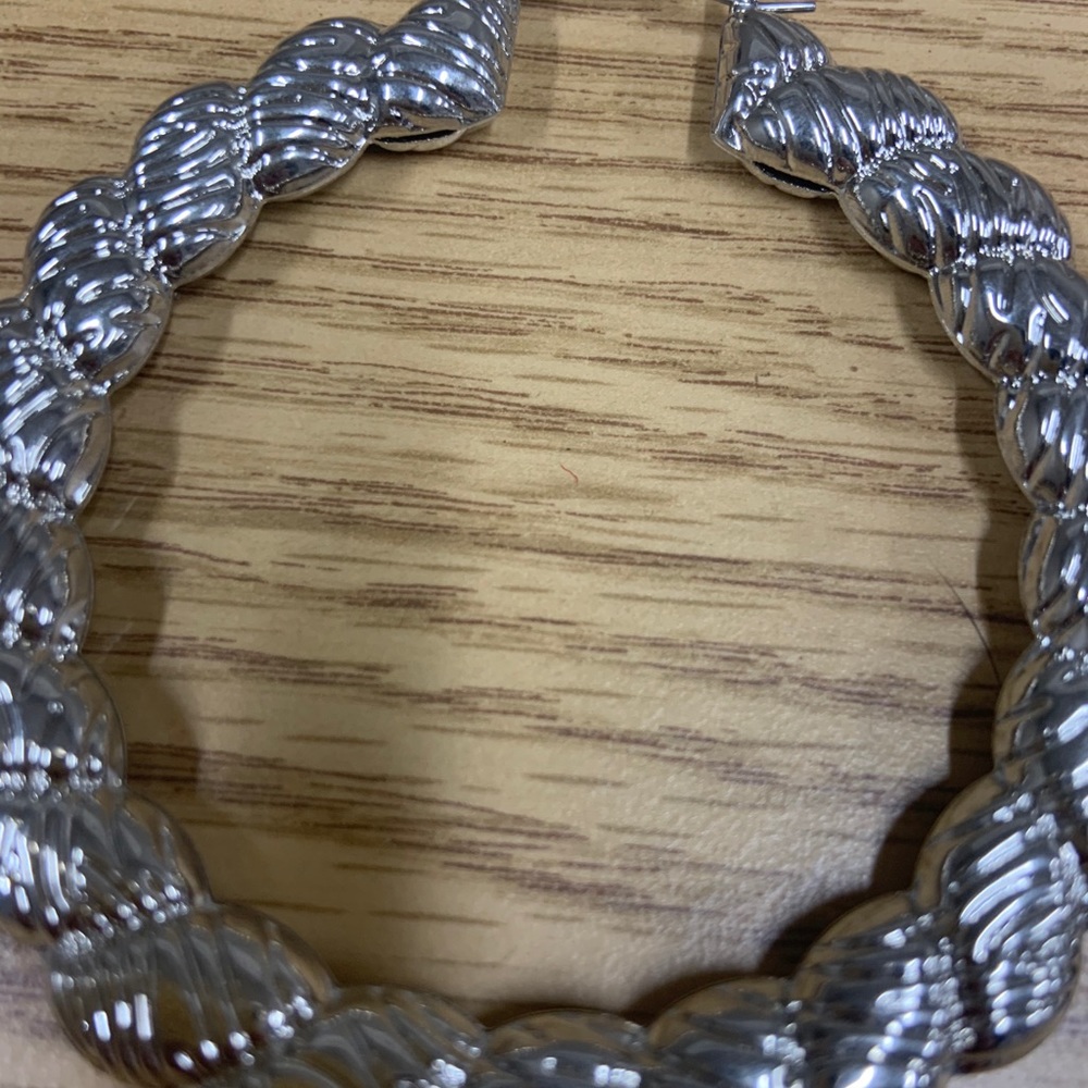 Earring Set - Picture 4 of 5